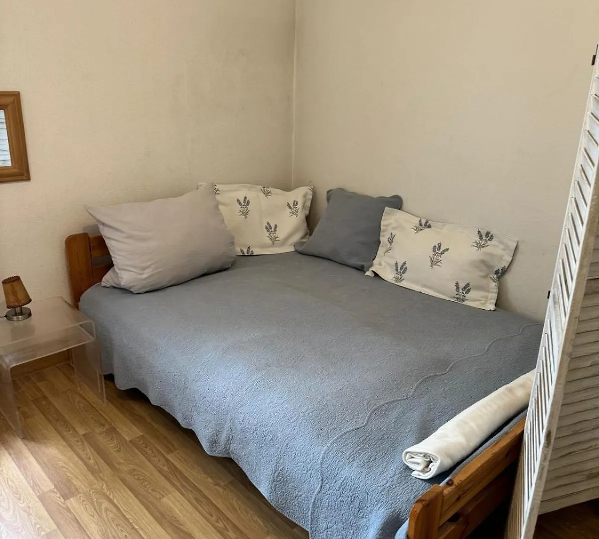 Gemuetliches Komfortables Zimmer Fuer 1 Person Im Zentrum location
